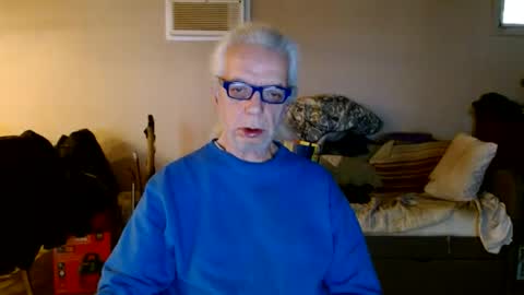 Snapshot of tom112292014 chatting on February 2025 02:21:02 PM tom112292014 online show from February 2025 02:21:02 PM