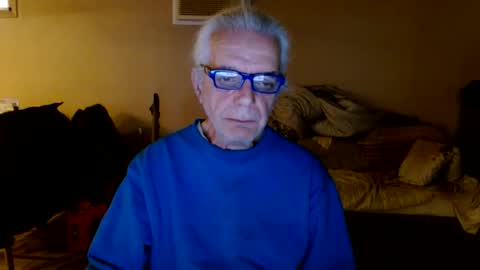 Snapshot of tom112292014 chatting on February 2025 06:44:01 PM tom112292014 online show from February 2025 06:44:01 PM