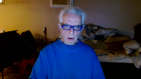 Snapshot of tom112292014 chatting on February 2025 05:48:01 PM tom112292014 online show from February 2025 05:48:01 PM