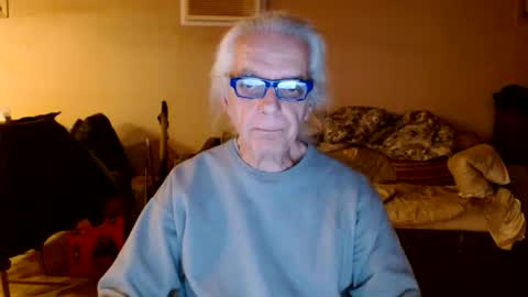 Snapshot of tom112292014 chatting on February 2025 05:05:02 AM tom112292014 online show from February 2025 05:05:02 AM