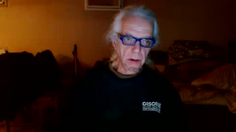 Snapshot of tom112292014 chatting on March 2025 03:22:01 AM tom112292014 online show from March 2025 03:22:01 AM