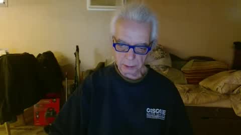 Snapshot of tom112292014 chatting on March 2025 01:15:02 PM tom112292014 online show from March 2025 01:15:02 PM