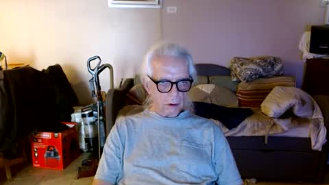 Snapshot of tom112292014 chatting on September 2025 05:57:02 PM tom112292014 online show from September 2025 05:57:02 PM