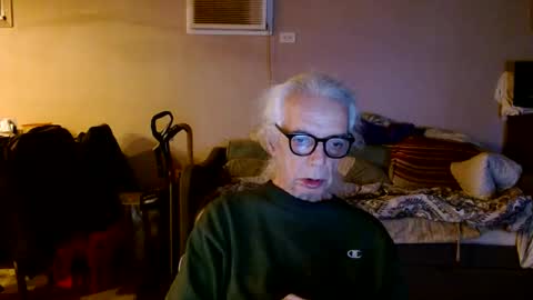 Snapshot of tom112292014 chatting on November 2025 12:31:02 AM tom112292014 online show from November 2025 12:31:02 AM