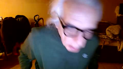 Snapshot of tom112292014 chatting on November 2025 02:54:02 AM tom112292014 online show from November 2025 02:54:02 AM