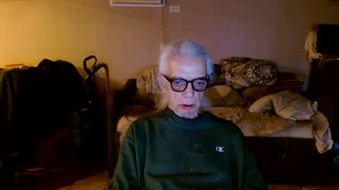 Snapshot of tom112292014 chatting on February 2026 06:11:01 AM tom112292014 online show from February 2026 06:11:01 AM