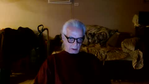 Snapshot of tom112292014 chatting on May 2026 12:38:01 AM tom112292014 online show from May 2026 12:38:01 AM
