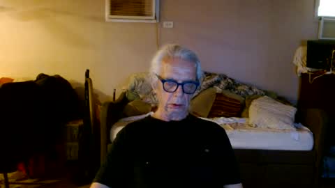 Snapshot of tom112292014 chatting on June 2026 10:58:01 AM tom112292014 online show from June 2026 10:58:01 AM