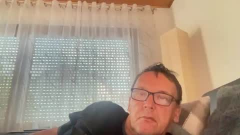 Snapshot of tom6644 chatting on July 2026 04:46:02 PM Tom online show from July 2026 04:46:02 PM