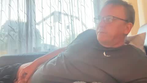 Snapshot of tom6644 chatting on July 2026 05:42:02 PM Tom online show from July 2026 05:42:02 PM