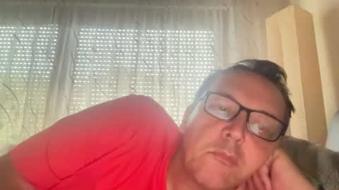 Snapshot of tom6644 chatting on July 2026 02:33:01 PM Tom online show from July 2026 02:33:01 PM