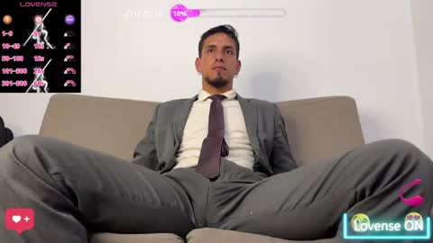 TOM online show from May 2026 12:02:02 PM
