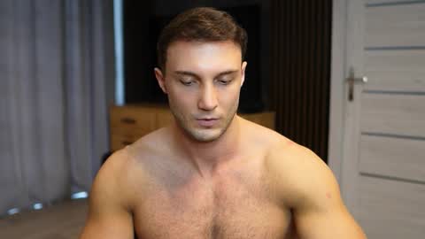 Tom online show from September 2025 06:02:02 AM