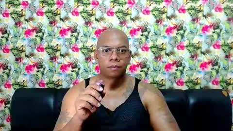 Snapshot of tom_miller chatting on January 2025 08:44:02 AM Tom Miller online show from January 2025 08:44:02 AM