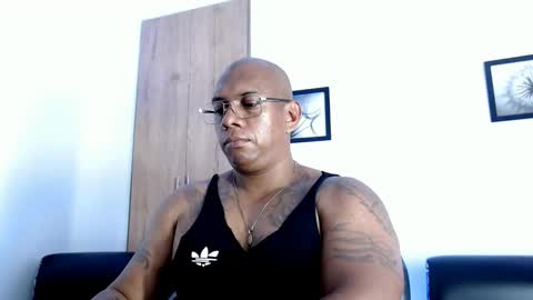 Snapshot of tom_miller chatting on March 2025 09:07:02 AM Tom Miller online show from March 2025 09:07:02 AM