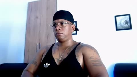 Snapshot of tom_miller chatting on March 2025 07:57:01 AM Tom Miller online show from March 2025 07:57:01 AM