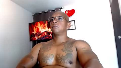 Snapshot of tom_miller chatting on September 2025 06:31:01 PM Tom Miller online show from September 2025 06:31:01 PM