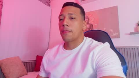 Tom muscle1 online show from November 2025 11:46:02 AM