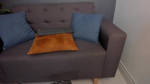 Tom Sin online show from December 2024 06:39:01 PM