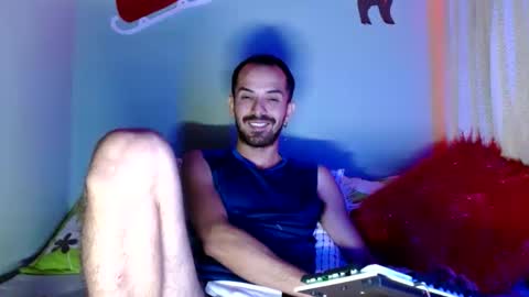 Snapshot of tomas_gerauld chatting on December 2024 04:48:02 AM tomas gerauld. make me happy with 10000 tokens online show from December 2024 04:48:02 AM