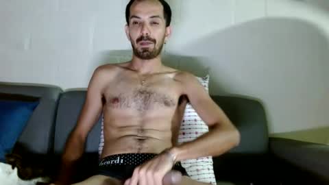 Snapshot of tomas_gerauld chatting on January 2025 02:42:02 AM tomas gerauld. make me happy with 10000 tokens online show from January 2025 02:42:02 AM