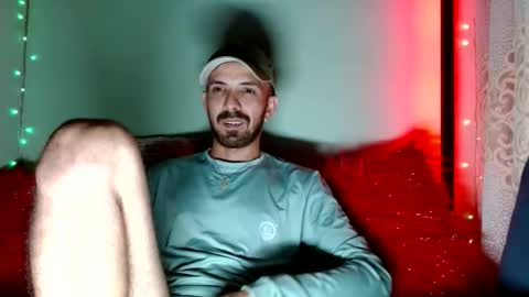tomas gerauld. make me happy with 10000 tokens online show from April 2026 02:27:02 AM