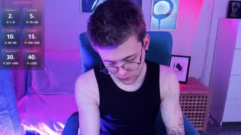 tomas_norton online show from May 2026 09:01:02 PM