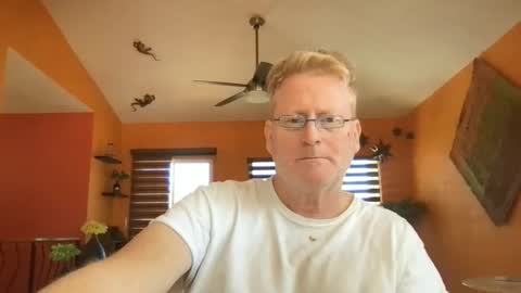 Hola online show from February 2026 06:48:01 PM