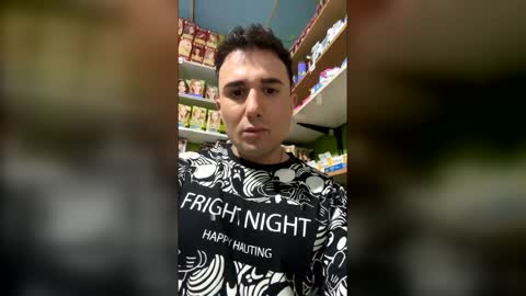 Snapshot of tomassshelby chatting on March 2026 09:25:01 PM tomassshelby online show from March 2026 09:25:01 PM