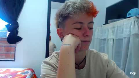 Blue online show from December 2024 10:27:02 PM