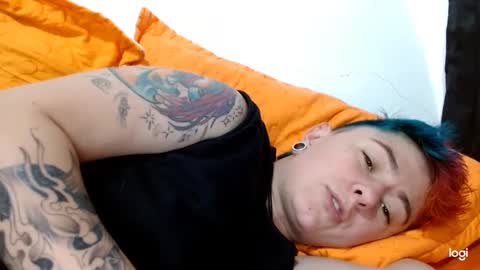 Blue online show from January 2025 08:53:01 PM