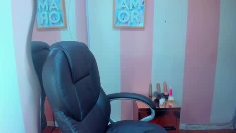 Snapshot of tomboygirl69 chatting on November 2025 09:15:02 PM tomboygirl69 online show from November 2025 09:15:02 PM