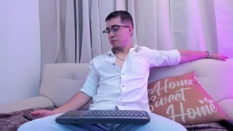 Tomas online show from February 2026 03:55:02 AM