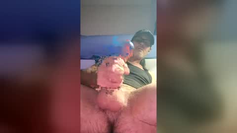 tommgunn25 online show from June 2026 07:44:01 AM