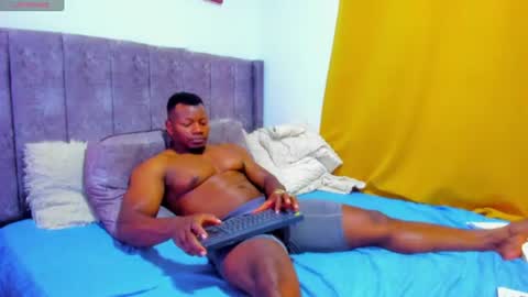 Tom Mike online show from July 2026 03:49:01 AM