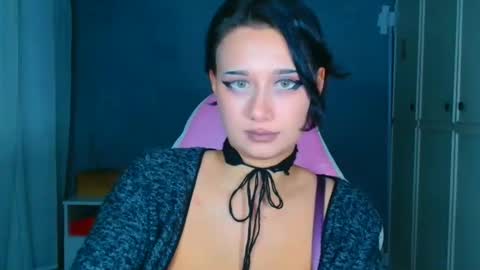 Snapshot of tommioo7 chatting on November 2025 05:53:01 PM Galadriel online show from November 2025 05:53:01 PM