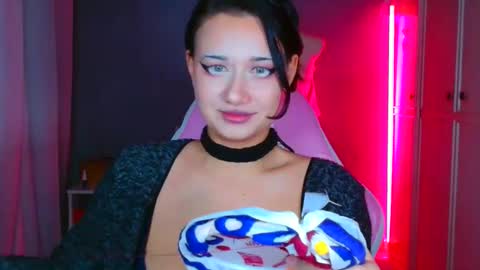 Snapshot of tommioo7 chatting on November 2025 03:39:01 PM Galadriel online show from November 2025 03:39:01 PM