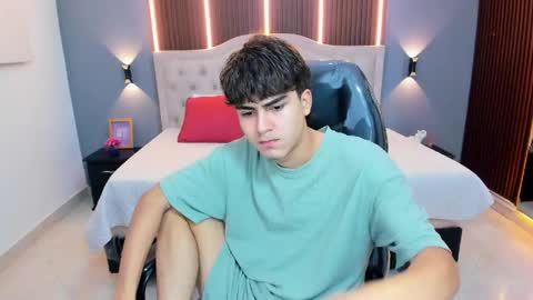 Tommy  online show from April 2026 03:22:01 AM