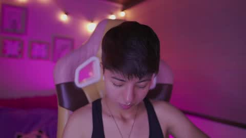 Blue  online show from May 2026 02:17:01 AM