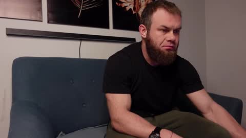 Snapshot of tommy_burnzzz chatting on February 2025 03:09:01 AM tommy burnzzz online show from February 2025 03:09:01 AM