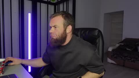 Snapshot of tommy_burnzzz chatting on February 2025 02:47:02 AM tommy burnzzz online show from February 2025 02:47:02 AM