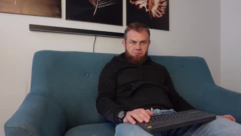 Snapshot of tommy_burnzzz chatting on February 2025 09:23:01 AM tommy burnzzz online show from February 2025 09:23:01 AM