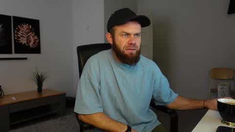 Snapshot of tommy_burnzzz chatting on November 2025 07:46:02 AM tommy burnzzz online show from November 2025 07:46:02 AM