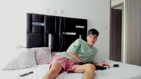   online show from January 2025 02:25:01 PM