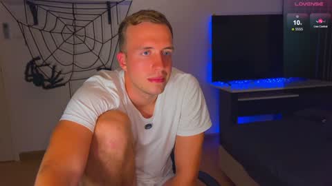 Tommy online show from December 2024 03:20:02 PM