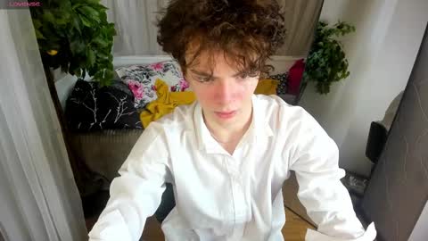 Tommy online show from February 2025 06:54:02 PM