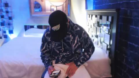 Tommy online show from October 2025 01:20:02 PM