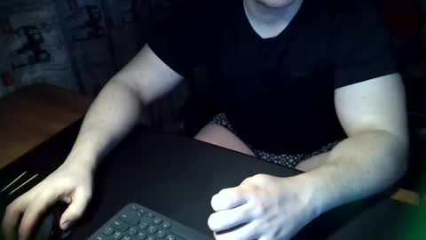 Snapshot of tommy_li_2 chatting on January 2025 08:18:01 PM Tommi Li online show from January 2025 08:18:01 PM