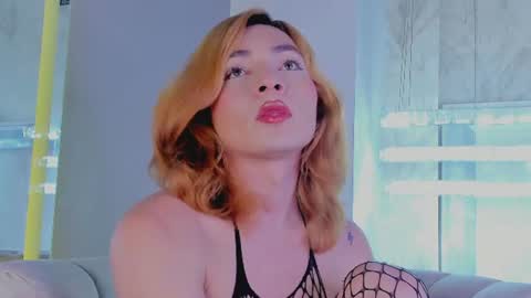 tommy_lovee online show from June 2026 04:25:01 AM