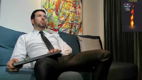 tommy_raym0ndg online show from January 2025 12:37:01 AM